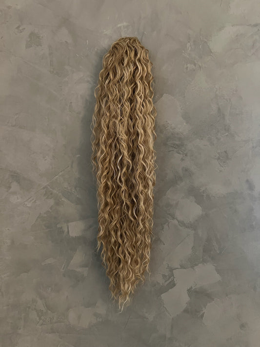 Sassy Short Varm Blond